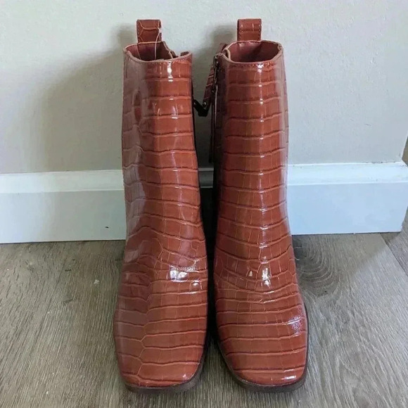 NWT Sam Edelman Circus Woman's Pascha Brown Heel Ankle Boots size 7 Block Heel - Picture 2 of 11